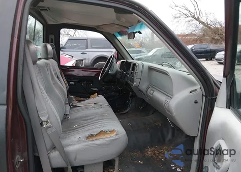 1997 Chevrolet C1500 Fleetside W/T from USA, damaged, VIN 1GCEC14W6VZ255644